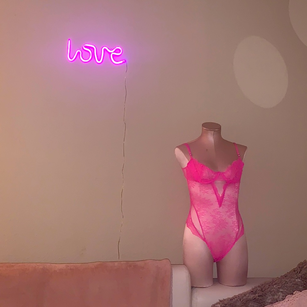 Hot pink VS body suit 💞💞